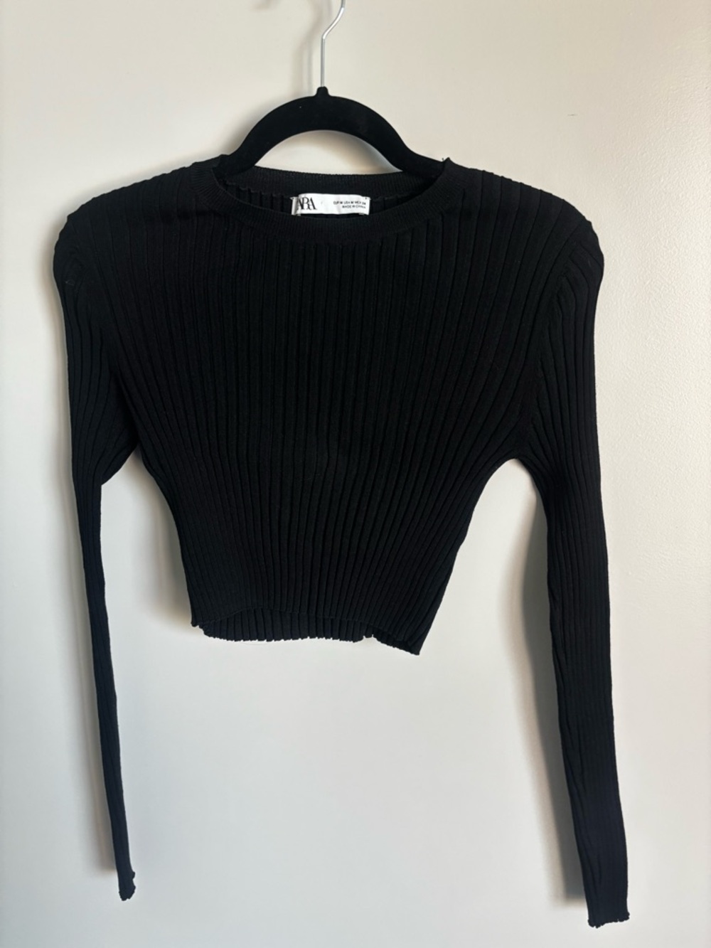 Zara Black Ribbed Long-Sleeve Cropped Top